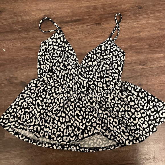 Mind Code tank top. Size:Medium. - Picture 3 of 4